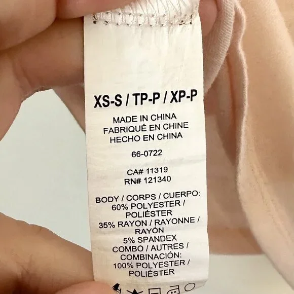 Garage Lightweight Dusty Light Pink Lace Shoulder Top - Size: XS - Picture 4 of 6